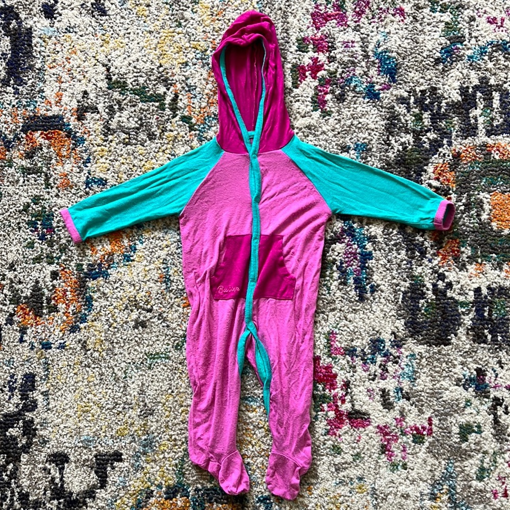 Butter Super Soft Pink Long Sleeve Hoodie Footie Onesie Romper Girls Sz 3-6 mo